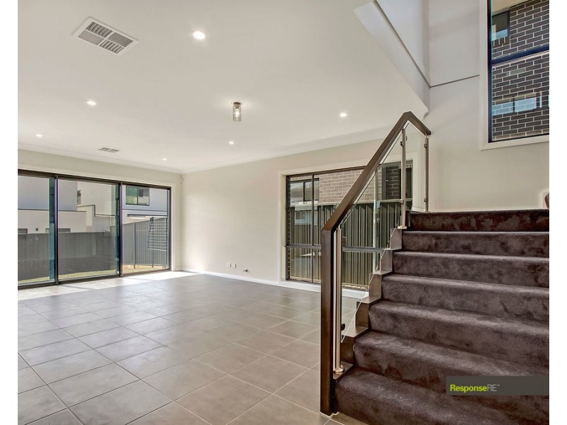 5 Lucia Street, Riverstone NSW 2765