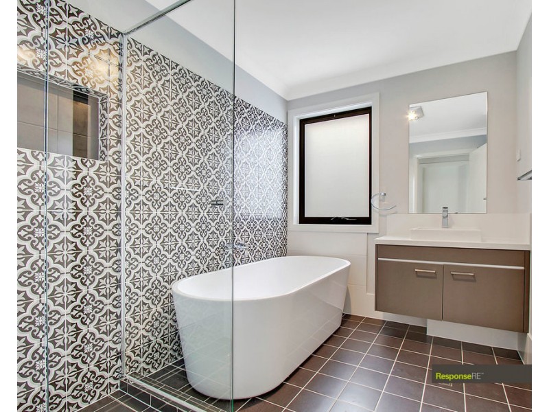 5 Lucia Street, Riverstone NSW 2765