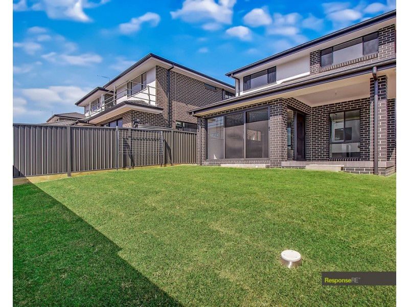 5 Lucia Street, Riverstone NSW 2765