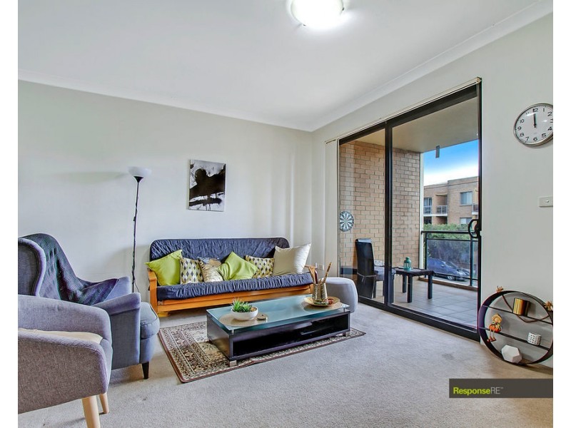 16/16-24 Lydbrook Street, Westmead NSW 2145