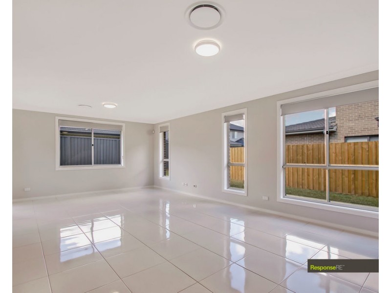 23 Redden Crescent, Riverstone NSW 2765