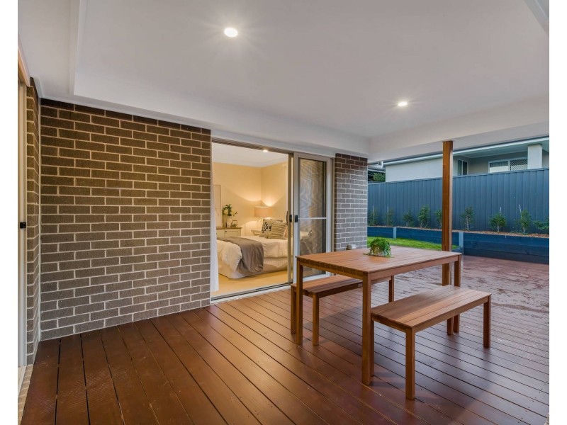 33 Andrew Street, Riverstone NSW 2765