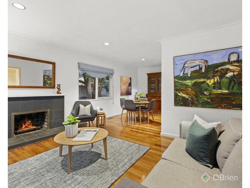 100 Dalgetty Road, Beaumaris VIC 3193