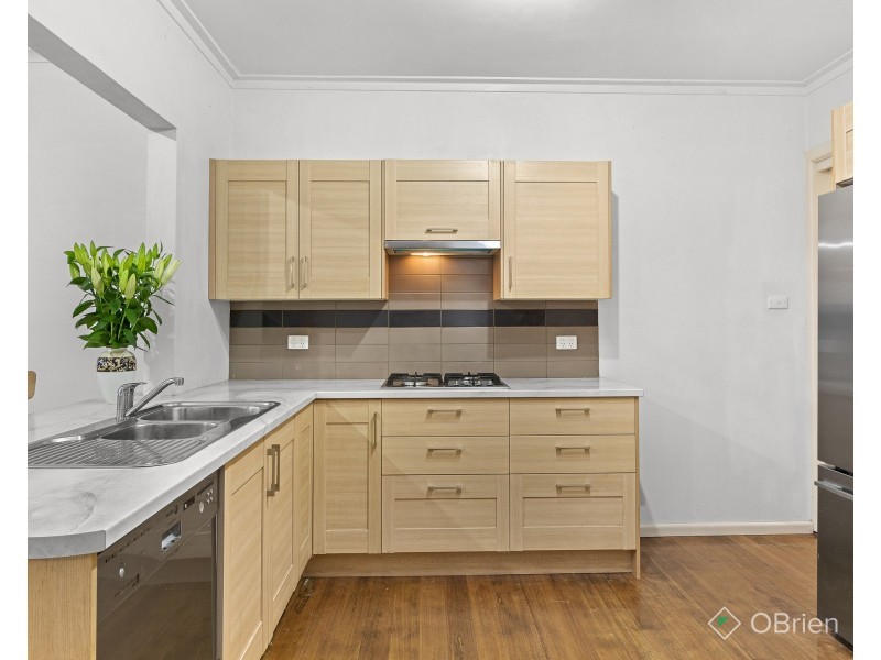 100 Dalgetty Road, Beaumaris VIC 3193