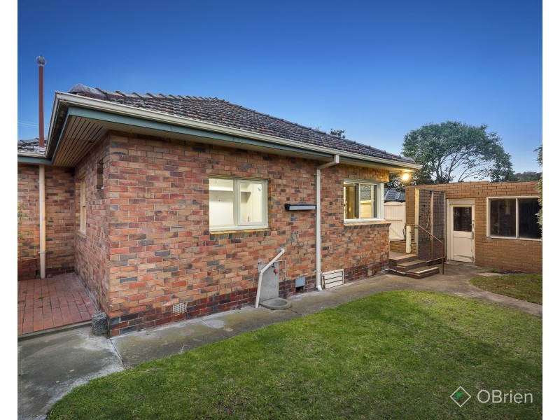 1/30 Charles Street, Cheltenham VIC 3192