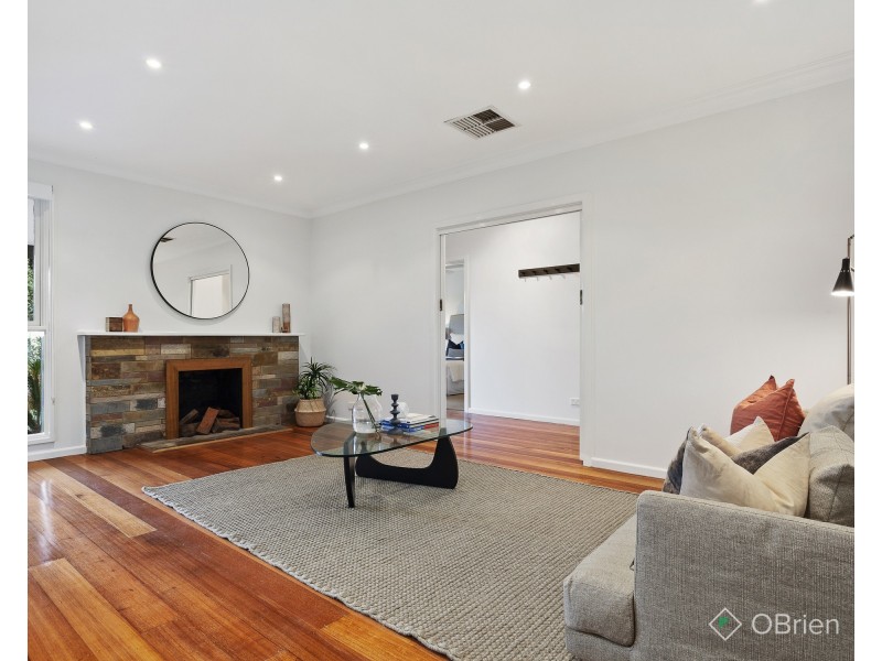 29 Merton Close, Cheltenham VIC 3192