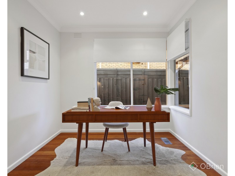 29 Merton Close, Cheltenham VIC 3192