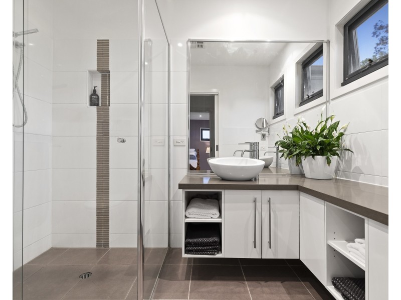 141 Tramway Parade, Beaumaris VIC 3193