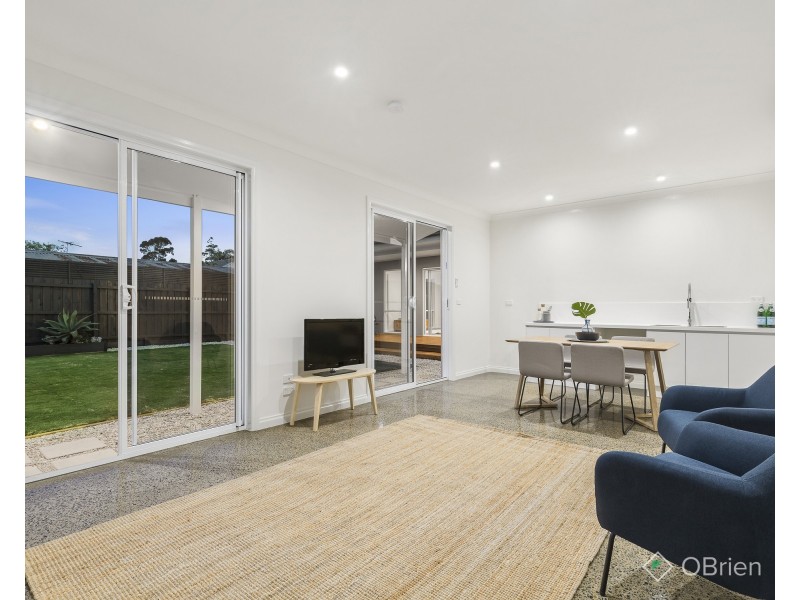 7 Bayliss Court, Cheltenham VIC 3192