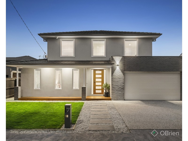 7 Bayliss Court, Cheltenham VIC 3192