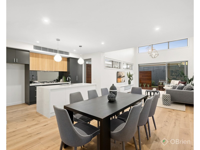 2b Cochrane Avenue, Mentone VIC 3194