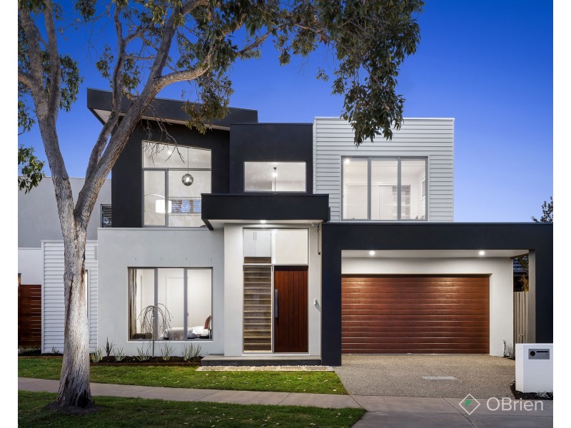 2b Cochrane Avenue, Mentone VIC 3194