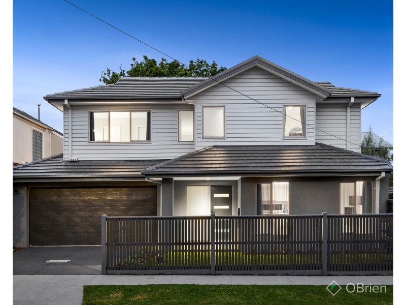 2 Clyve Avenue, Mentone VIC 3194