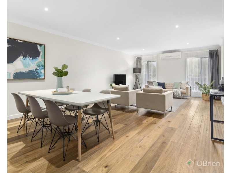 2 Clyve Avenue, Mentone VIC 3194