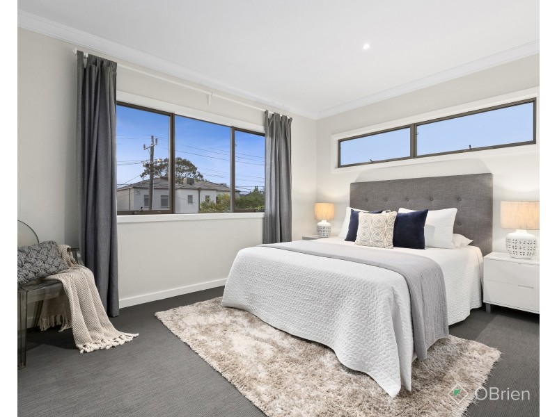 2 Clyve Avenue, Mentone VIC 3194