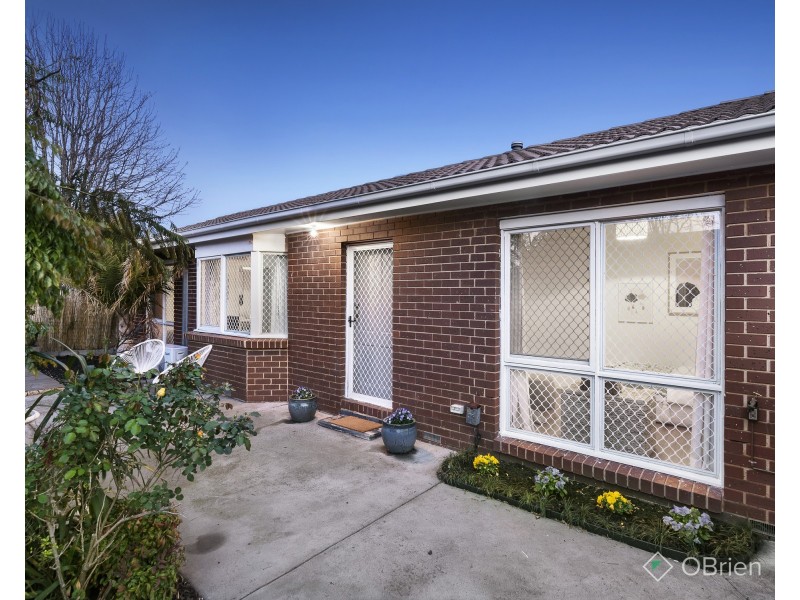 2/1345 Nepean Highway, Cheltenham VIC 3192