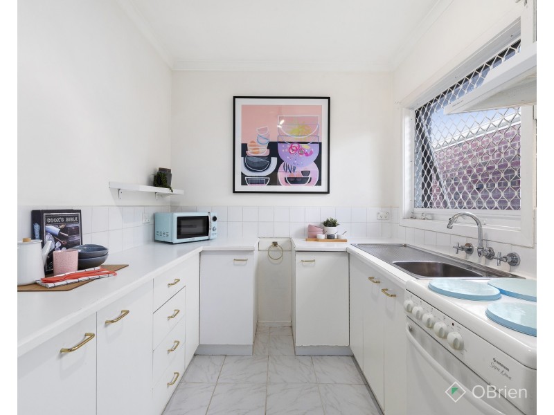 2/1345 Nepean Highway, Cheltenham VIC 3192