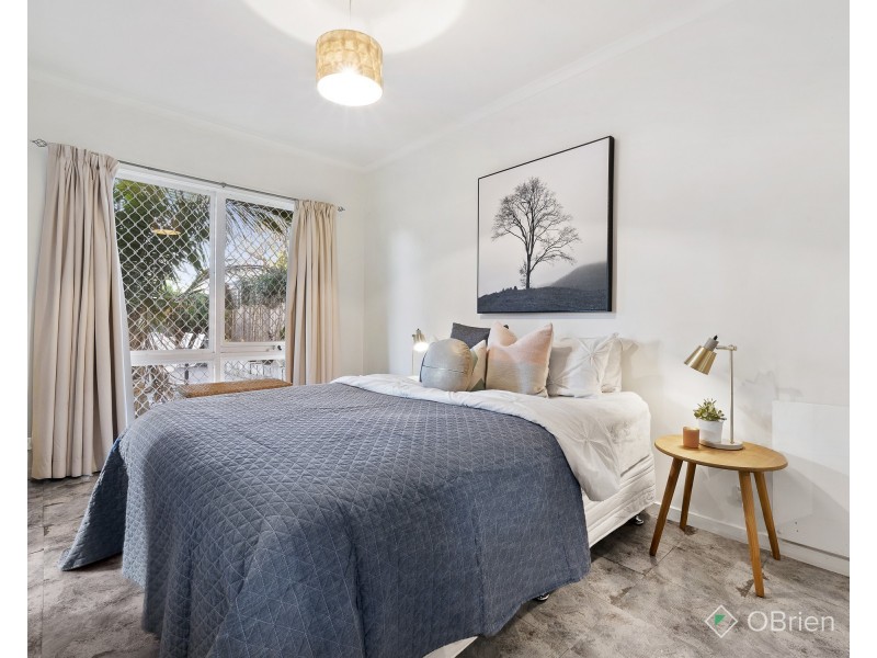 2/1345 Nepean Highway, Cheltenham VIC 3192