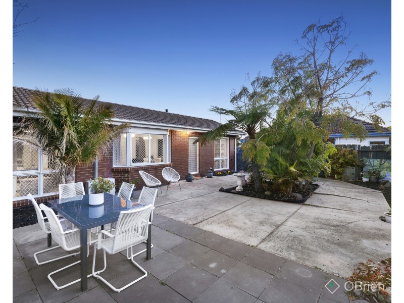 2/1345 Nepean Highway, Cheltenham VIC 3192