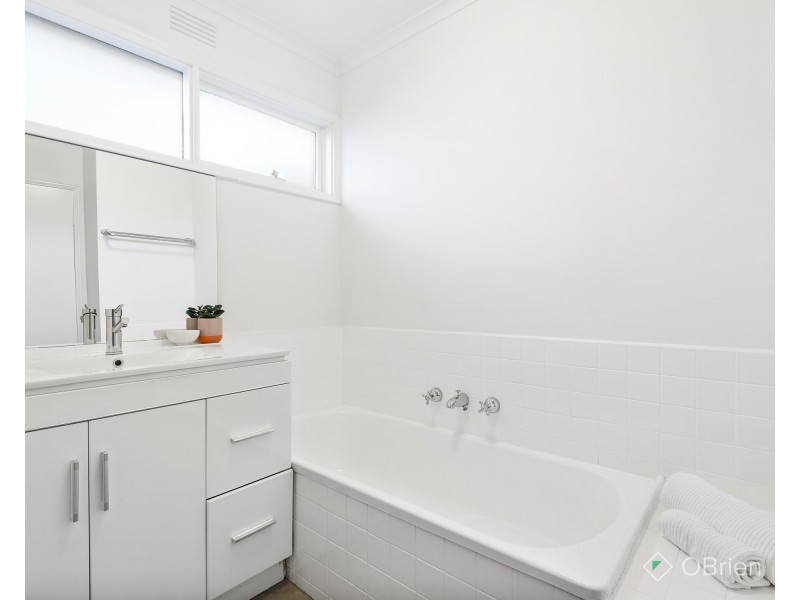 10 Daniel Court, Mentone VIC 3194