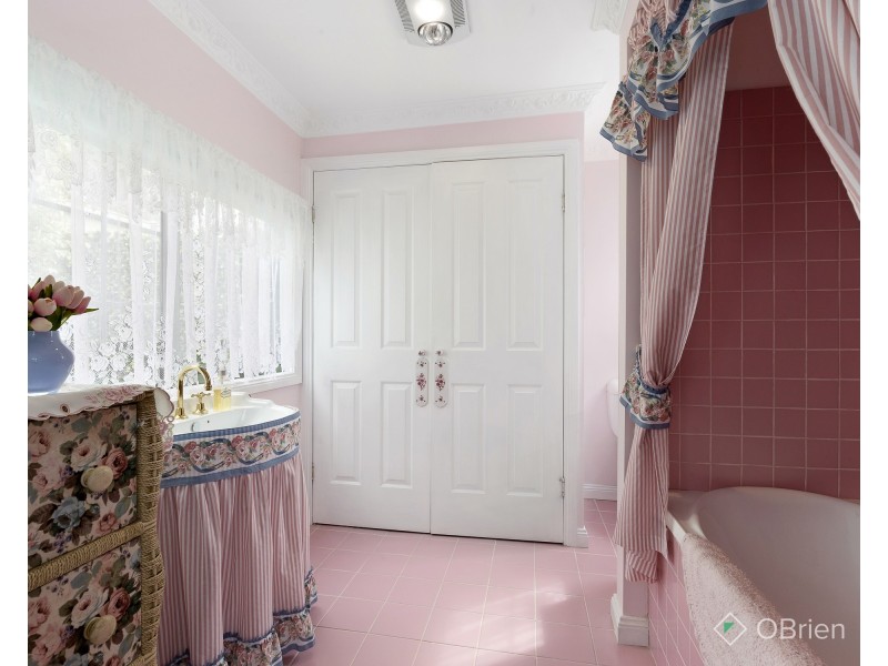 1 Belle Crescent, Mordialloc VIC 3195