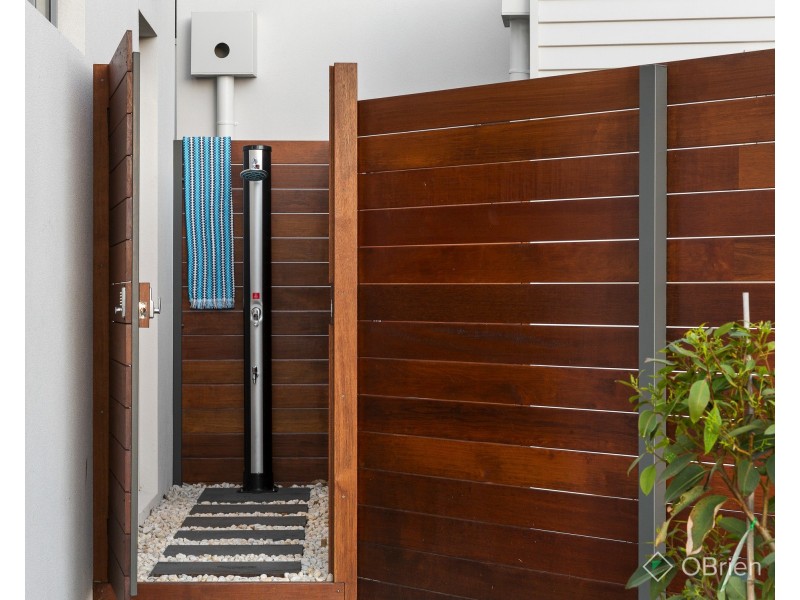 2c Cochrane Avenue, Mentone VIC 3194