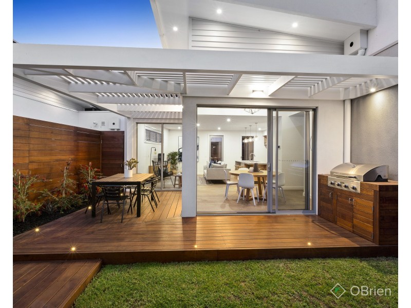 2c Cochrane Avenue, Mentone VIC 3194