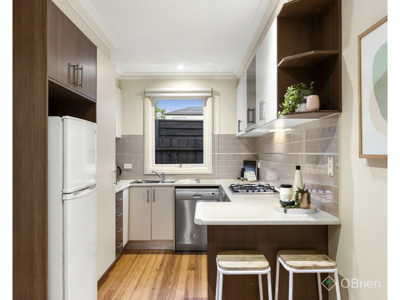 16 Ellen Street, Parkdale VIC 3195