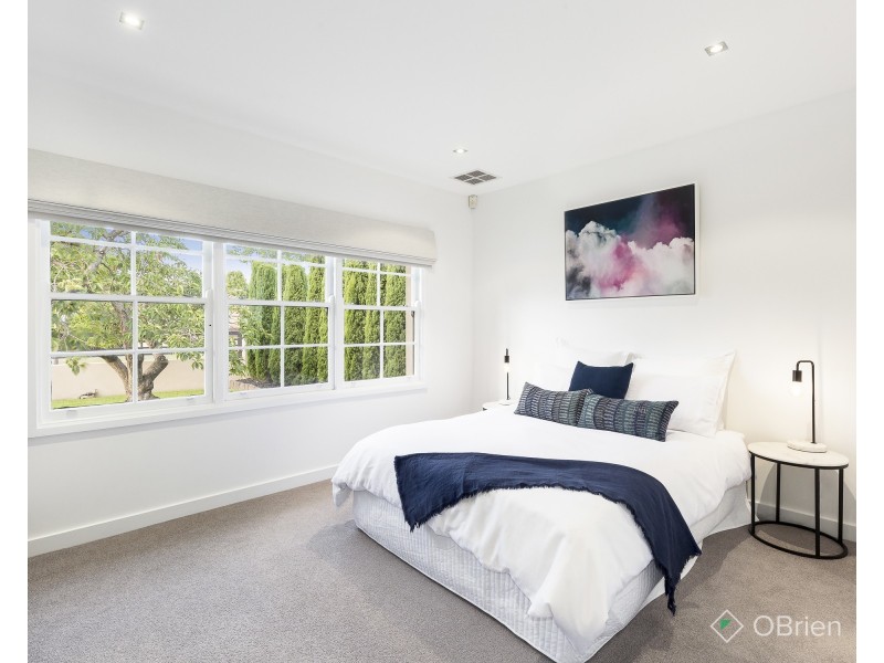 10 Alden Court, Cheltenham VIC 3192