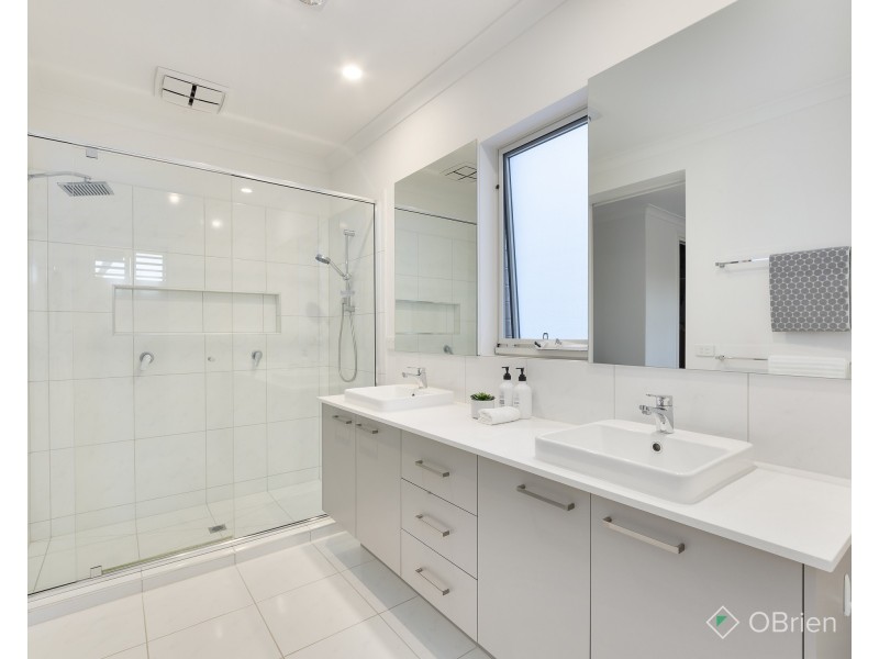 19 Tiffany Avenue, Cheltenham VIC 3192