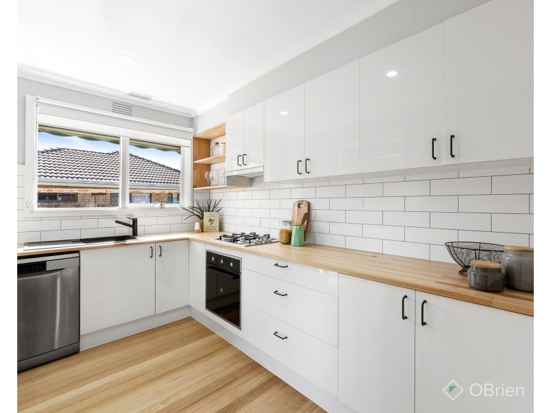 1/23 Bernard Street, Cheltenham VIC 3192