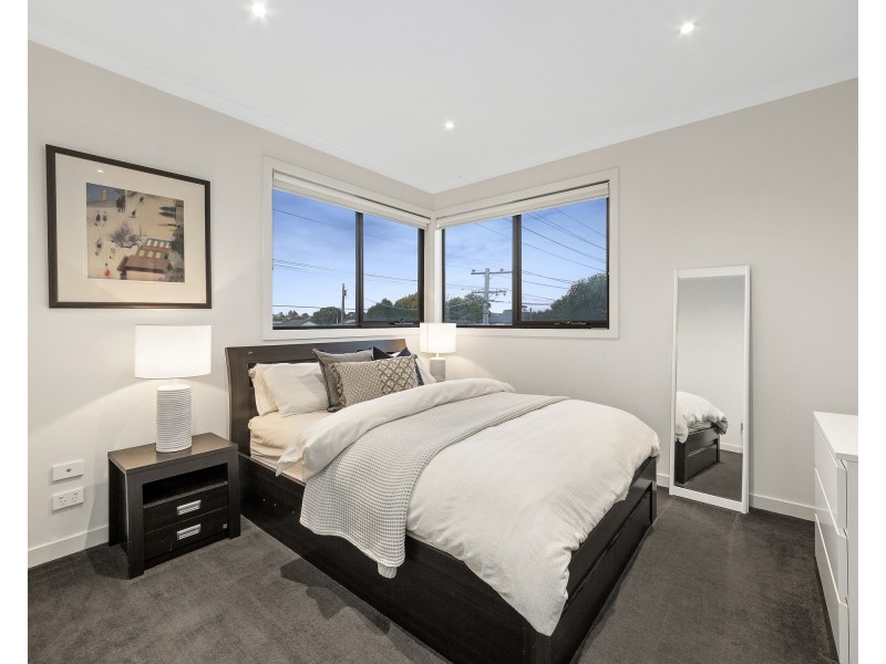 16 Argus Street, Cheltenham VIC 3192