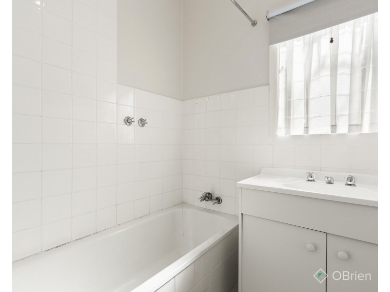 1/2 Rimmer Street, Mentone VIC 3194