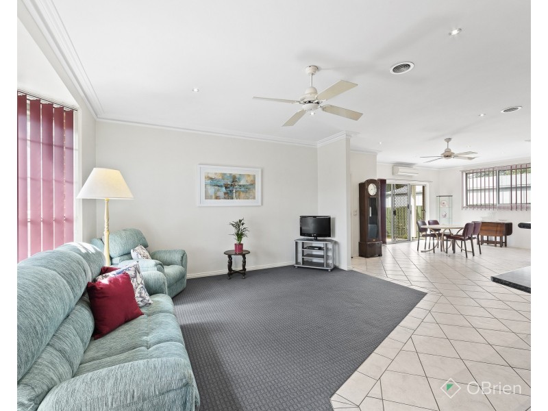 5 Peter Avenue, Parkdale VIC 3195