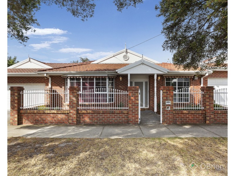 5 Peter Avenue, Parkdale VIC 3195