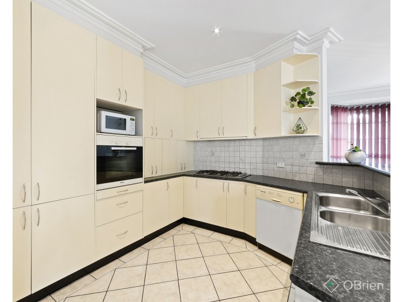 5 Peter Avenue, Parkdale VIC 3195