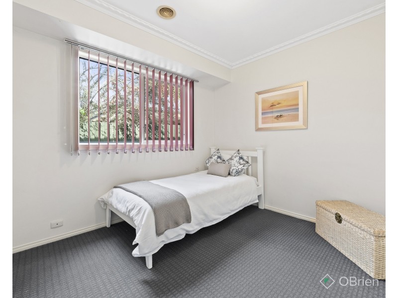 5 Peter Avenue, Parkdale VIC 3195
