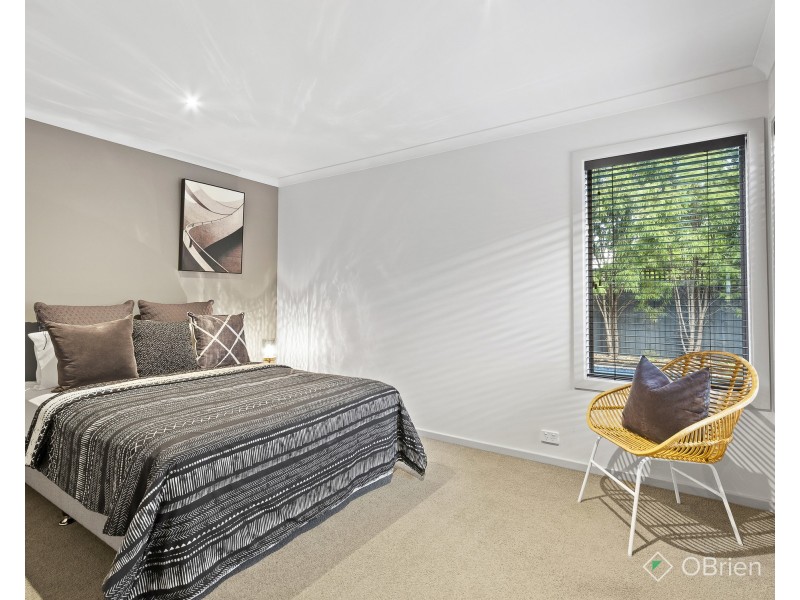 18 Barker Street, Cheltenham VIC 3192