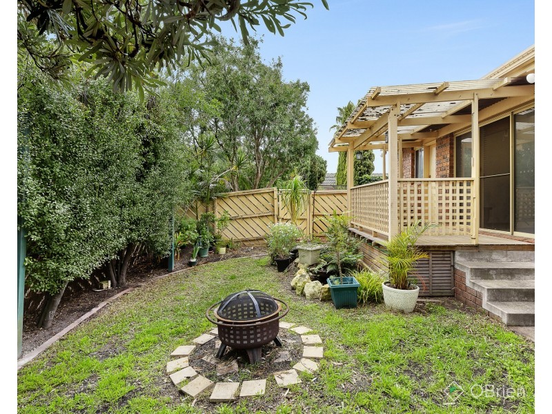 1/10 Renowden Street, Cheltenham VIC 3192