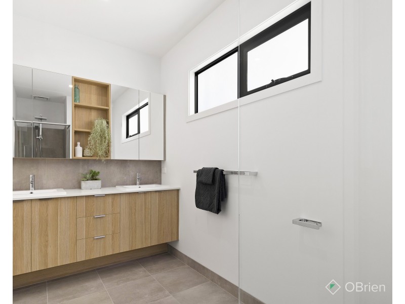 5a Norma Avenue, Cheltenham VIC 3192