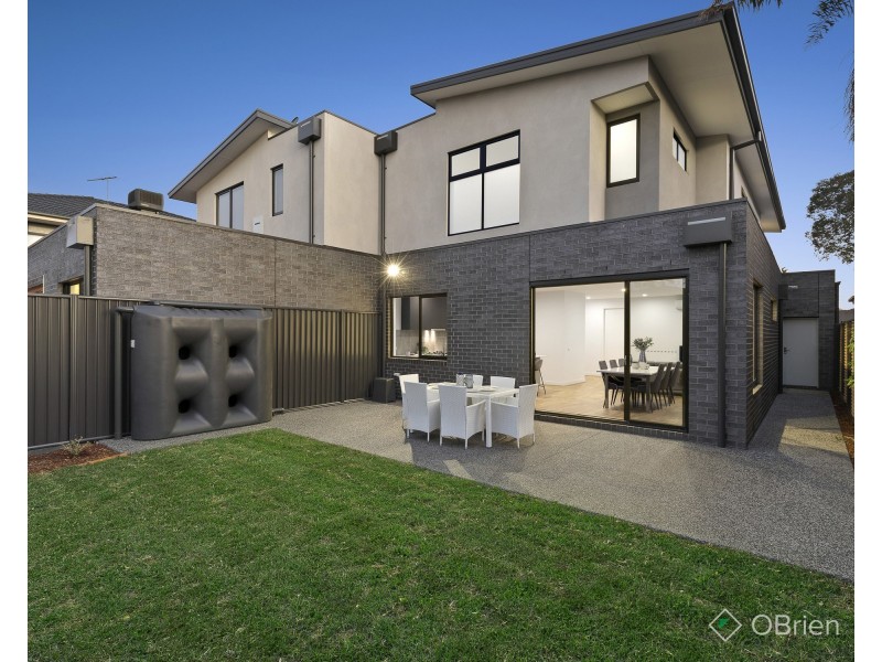 5a Norma Avenue, Cheltenham VIC 3192