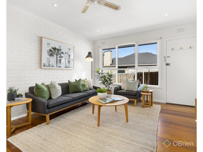 2/11 Mac Crescent, Parkdale VIC 3195