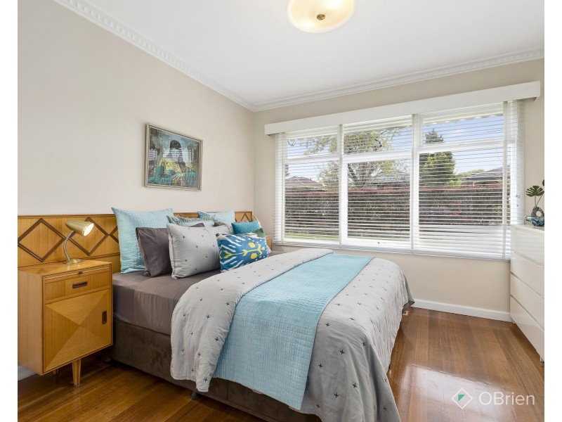 6 Robross Street, Cheltenham VIC 3192
