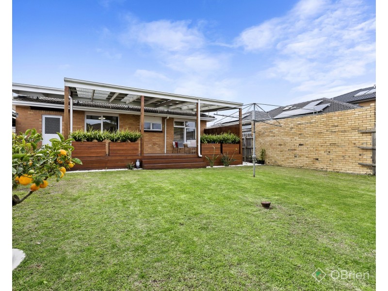 6 Robross Street, Cheltenham VIC 3192