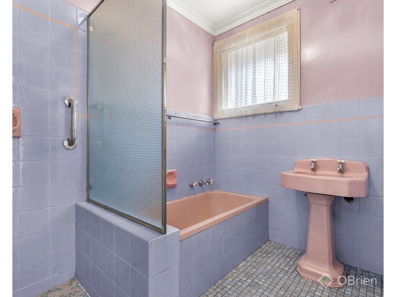 22 Sycamore Avenue, Mentone VIC 3194