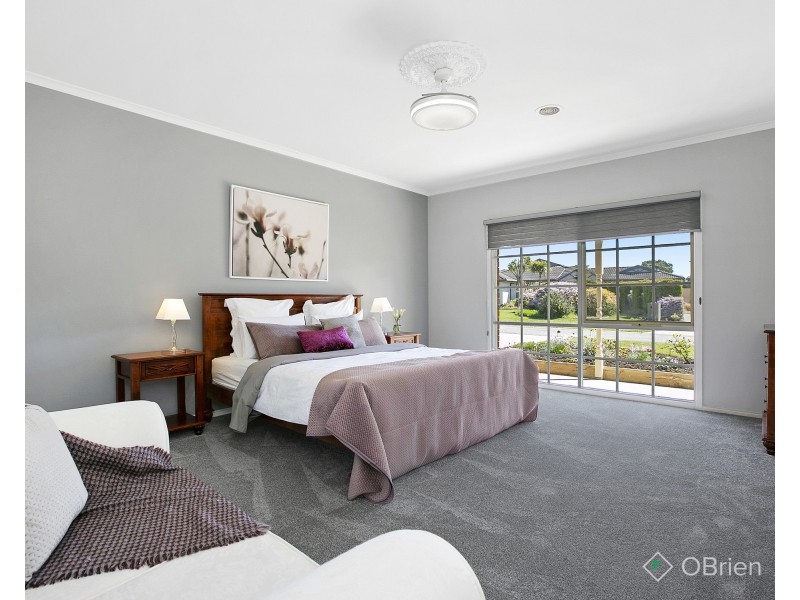 1 Lesa Court, Mount Martha VIC 3934