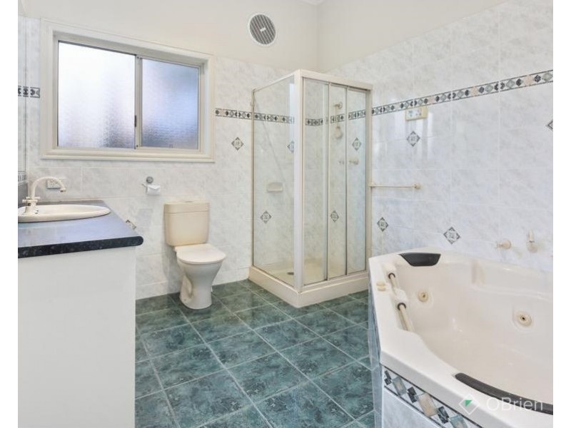 35 Maughan Road, Mount Eliza VIC 3930