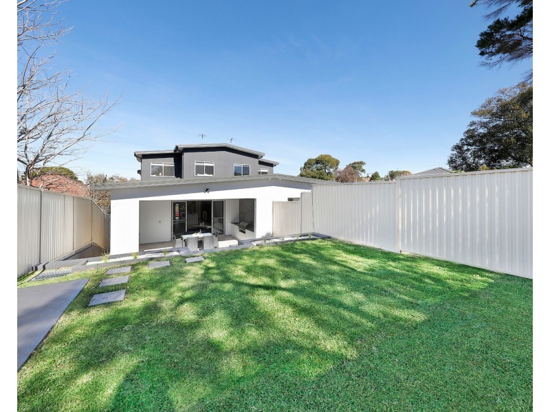 27A Snowden Avenue, Sylvania NSW 2224