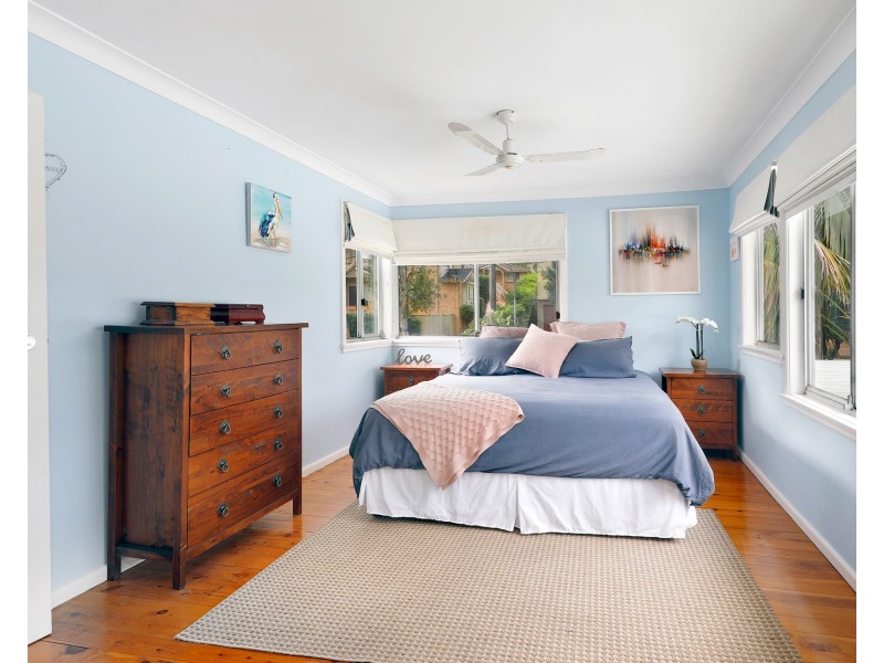 32 Dean Street, Caringbah South NSW 2229