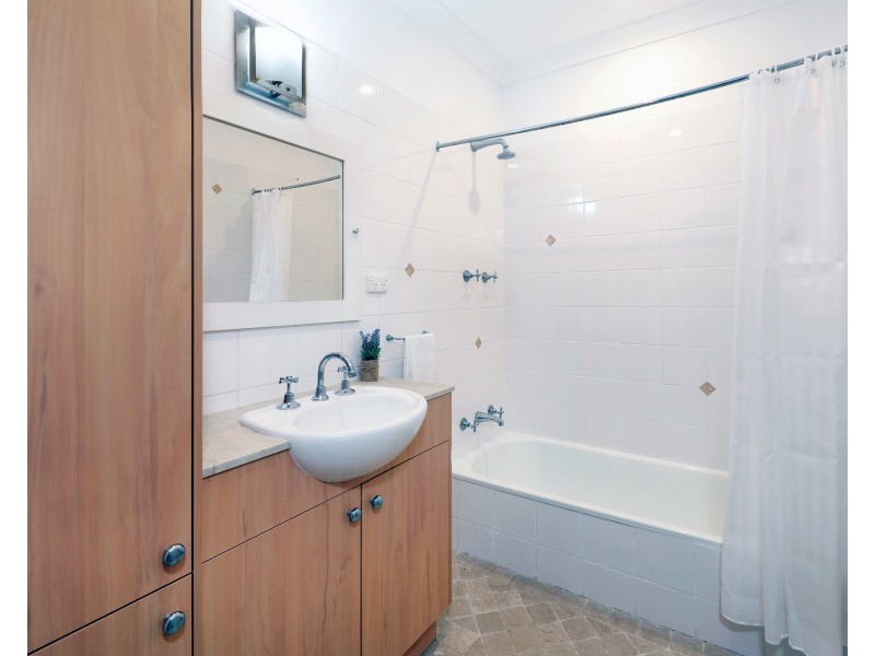 32 Dean Street, Caringbah South NSW 2229